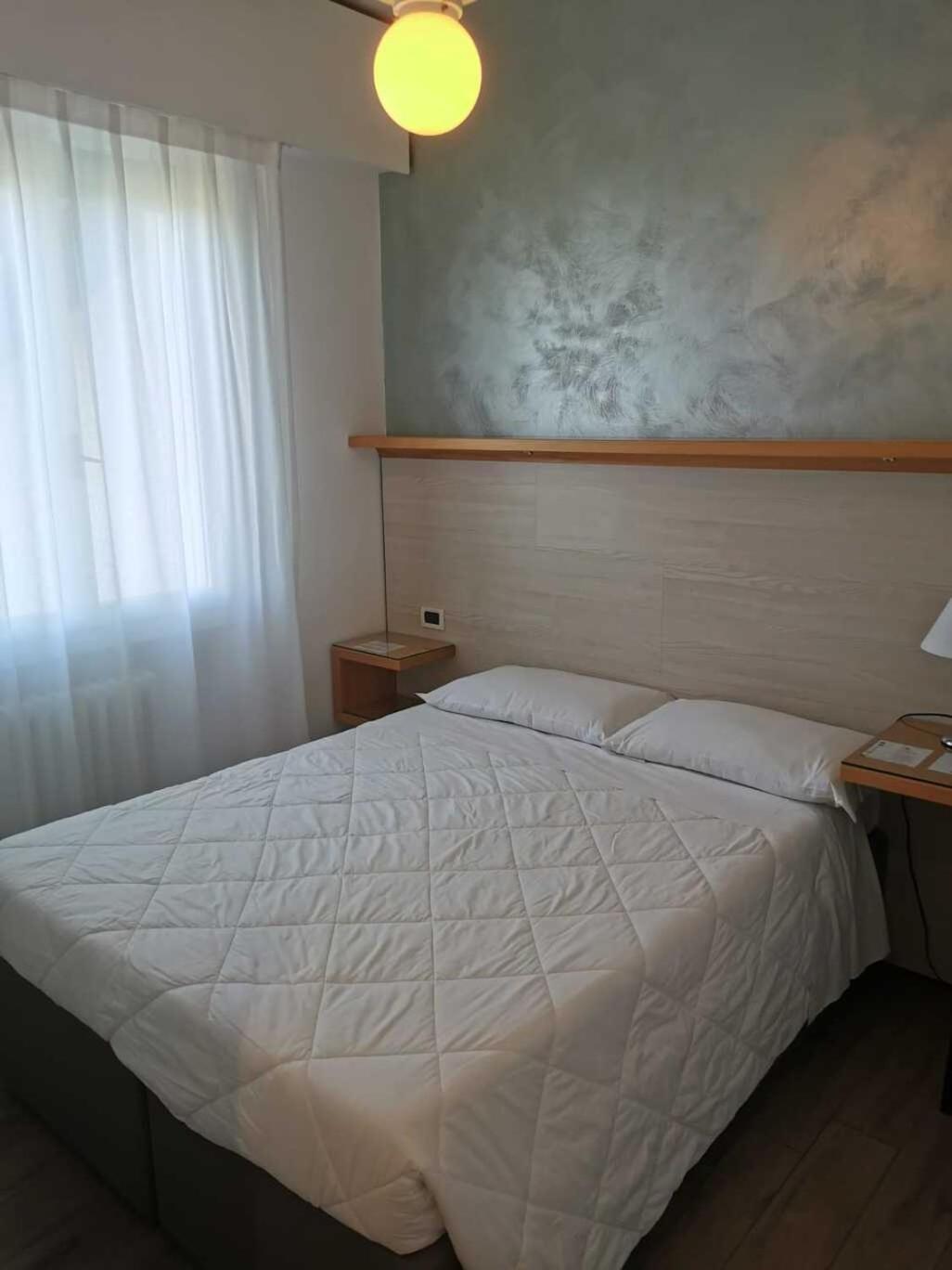 Hotel Valdor คาวัลลิโน-เตรปอร์ติ ภายนอก รูปภาพ